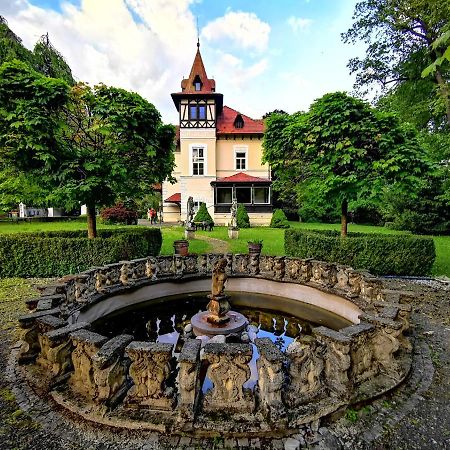 Gloegglhof Bed & Breakfast Trofaiach Bagian luar foto